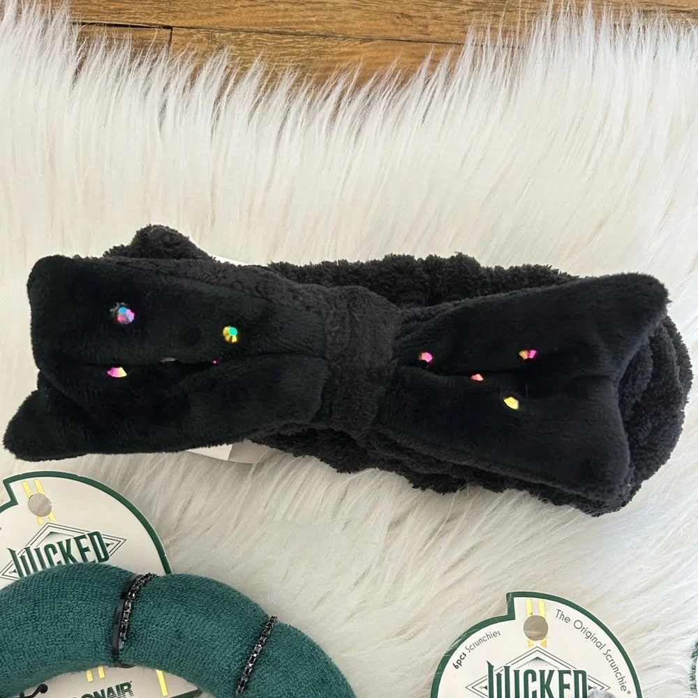 CONAIR WICKED Trademark 5 Piece Hair Accessories Set Black and Green